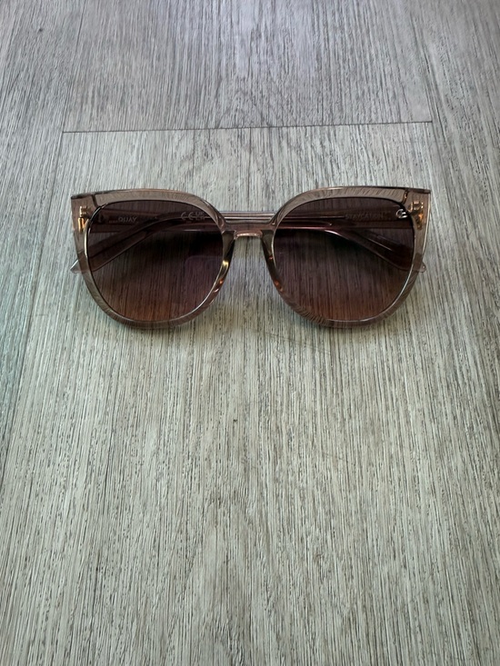 Quay Australia Accessories - quay australia staycation tan brown oversized cat eye sunglasses eyewear NEW